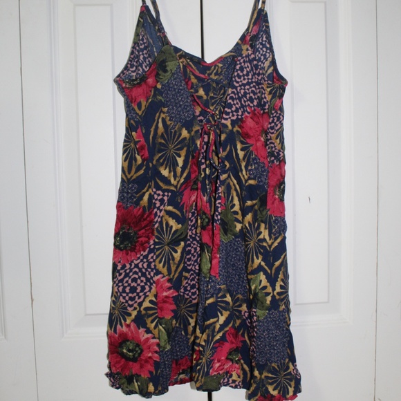 Abercrombie and Fitch Dress - Picture 2 of 2